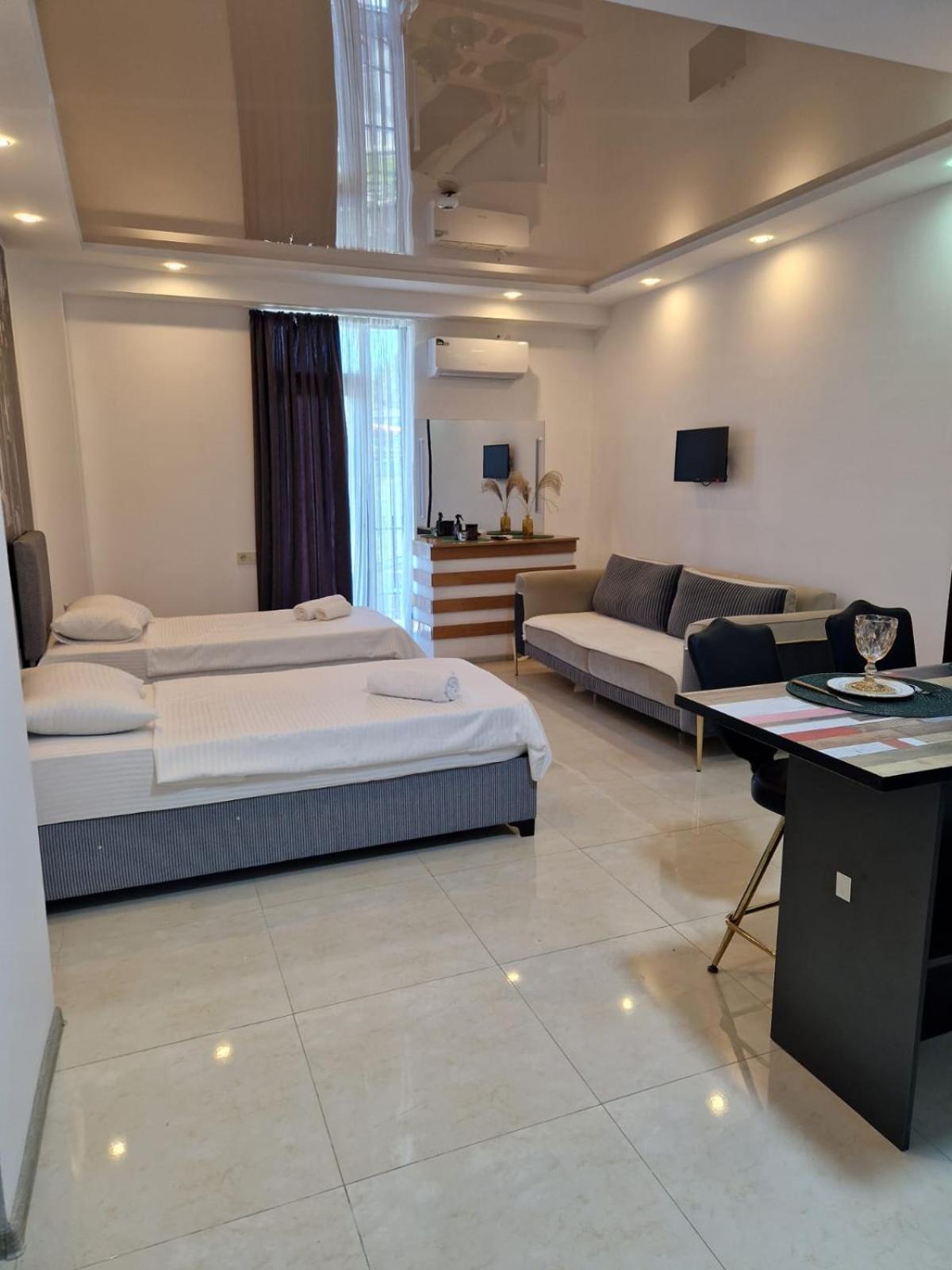 New House Kobuleti 2 Ξενοδοχείο Δωμάτιο φωτογραφία
